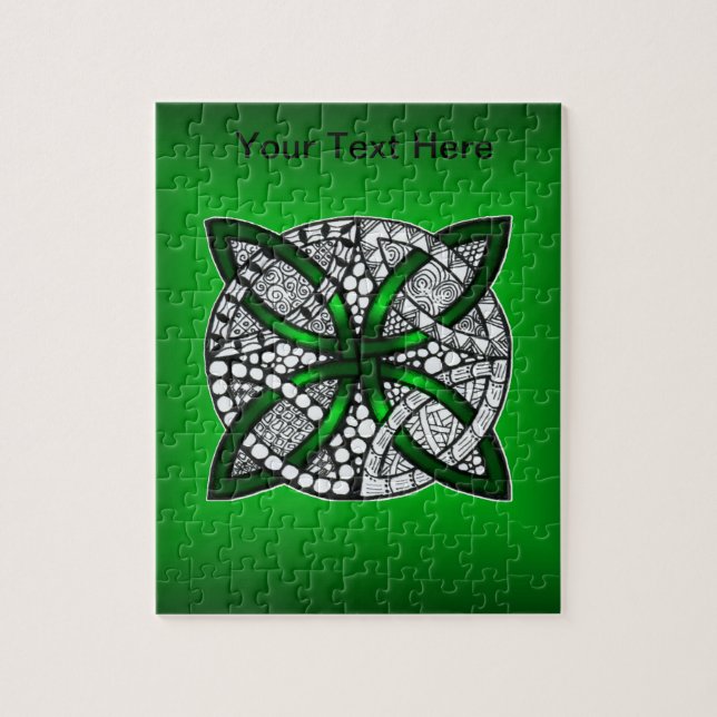 Green Celtic Knot Original Art (Vertikal)