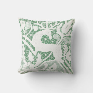 Green Christmas Reindeer Lace Kissen