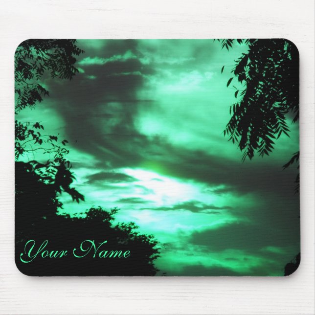 Green Clouded Sky Mousepad (Vorne)