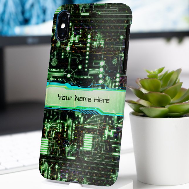 Green Customizable Circuit Board iPhone 14 Hülle (Von Creator hochgeladen)