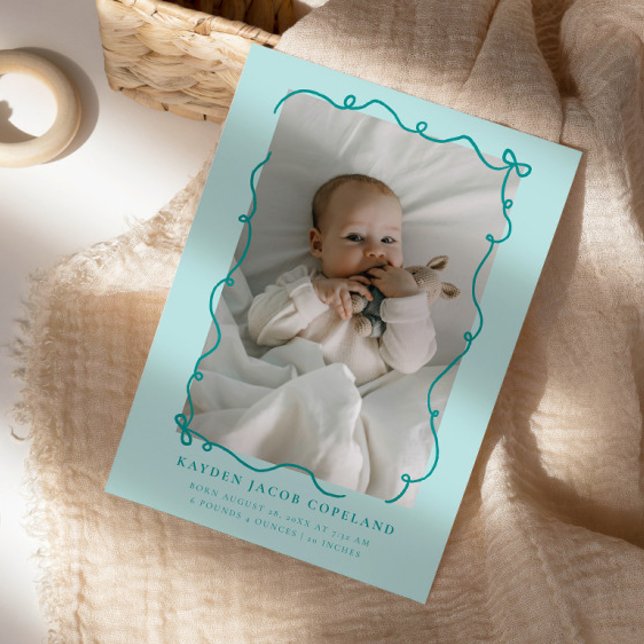 Green Doodle Bows Frame Birth Announcement Foto Ankündigung (Von Creator hochgeladen)