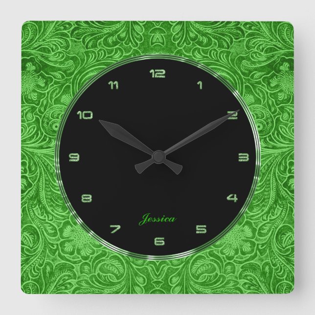 Green Floral Faux Leather Embossed Look Quadratische Wanduhr (Vorderseite)