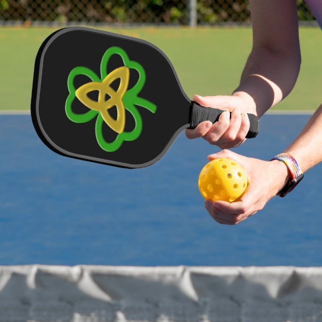 Green Gold Celtic Trinity Knot Kleeblatt Pickleball Schläger (InSitu)