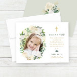 Green Gold Floral First Heilige Kommunion Girl Fot Dankeskarte<br><div class="desc">Diese elegante Dankeschön-Karte der First-Heilige Kommunion, die für ein Mädchen entworfen wurde, zeigt das Foto Ihrer Tochter am Tag der Kommunion, gerahmt von einem wunderschönen Blumenkranz aus neutralem Weiß, Rosa und cremefarbenen Rose Blume mit Grün und Goldgrün. Umfasst ein Goldkreuz und Dankeschön-Nachricht in Grün- und Goldfarben, die komplett personalisiert werden...</div>