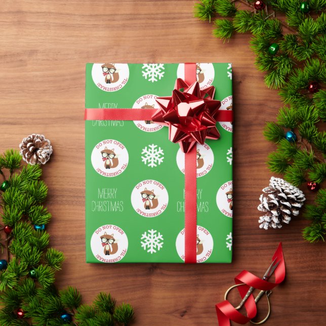 Green Hipster Holiday Fox Personalisiert Geschenkpapier (Feiertagsgeschenk)
