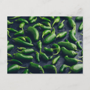 Green Jalapeno-Paprikaschoten zum konkreten Hinter Postkarte