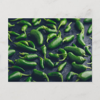 Green Jalapeno-Paprikaschoten zum konkreten Hinter Postkarte