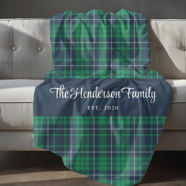 Green Kariert Custom Family Name Fleece Blankon (Green Plaid Custom Family Name Fleece Blanket)