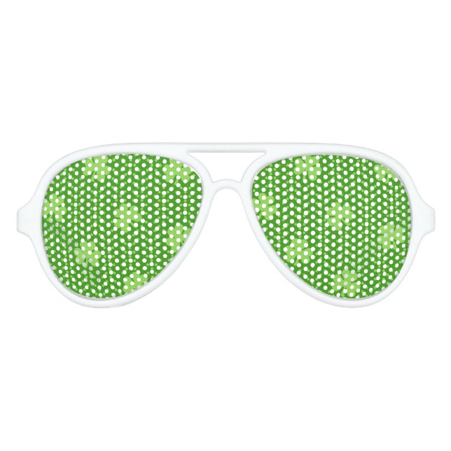 Green Kleeblatt Clover Pattern St. Patricks Day Sonnenbrille (Vorderseite)