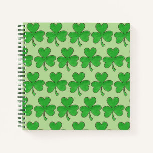 Green Kleeblatt Clover St. Paddy's Day Personalisi Notizbuch