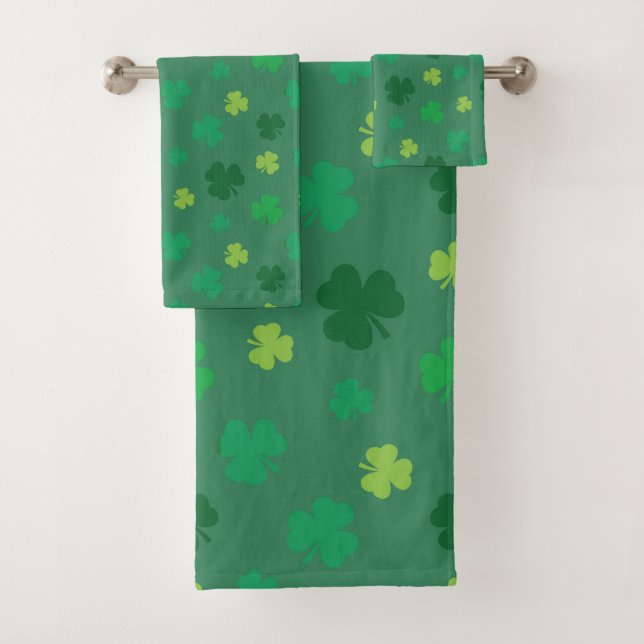 Green Kleeblatt Pattern St Patricks Day Badhandtuch Set (Insitu)