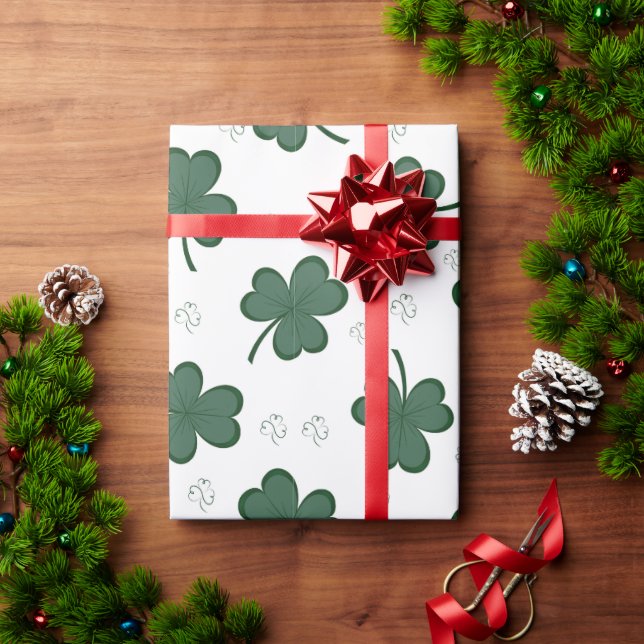Green Kleeblatt Pattern St Patrick's Day Clover Geschenkpapier (Feiertagsgeschenk)