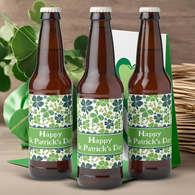 Green Lucky Kleeblatts Clover St Patrick`s Day Bierflaschenetikett (Von Creator hochgeladen)