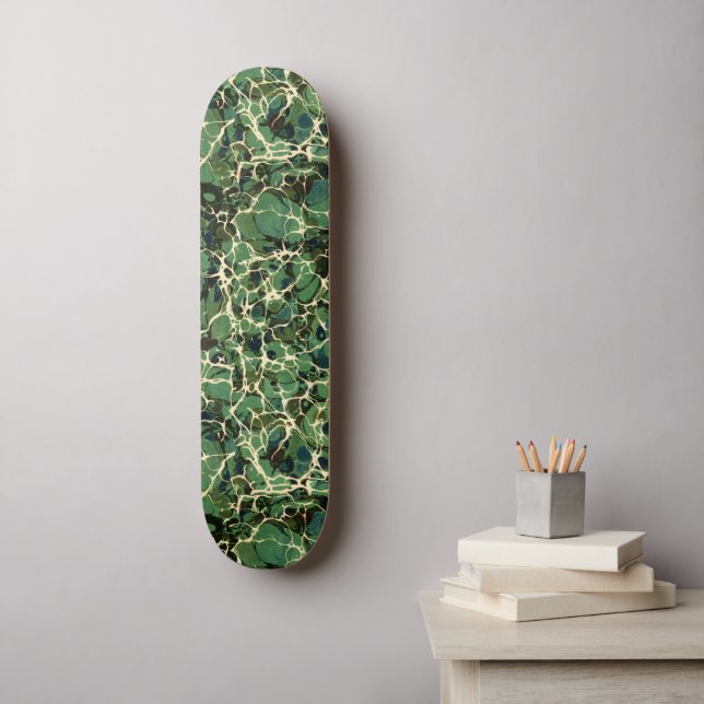 Green Marbled Paper Vintage Skateboard (Wandkunst)