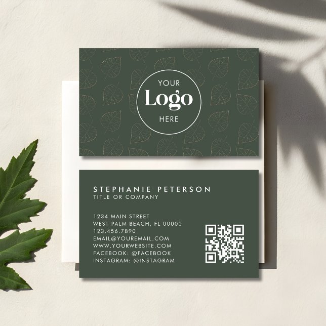 Green Minimalist Botanical Custom Logo QR Code Visitenkarte (Von Creator hochgeladen)