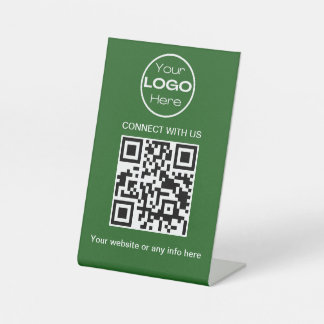Green Minimalistic Business Logo und QR Code Sockelschild