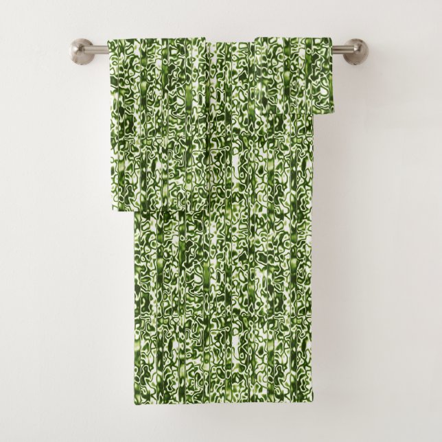 Green Multi Colour Cheetah Print Handtuch Set (Insitu)