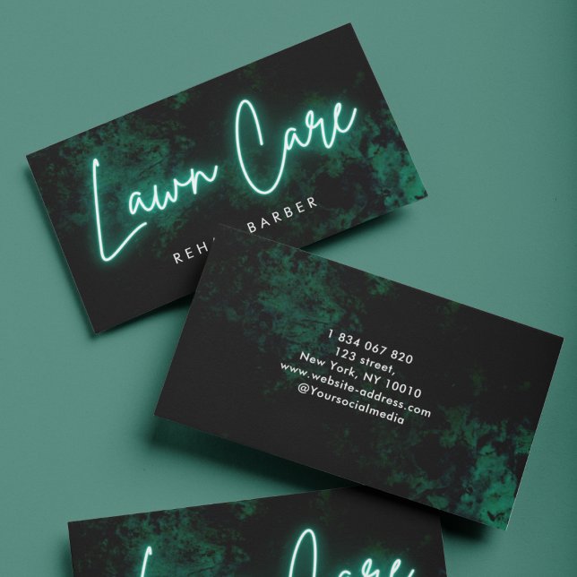 Green Neon Lawncare & Landscaping Visitenkarte (Von Creator hochgeladen)