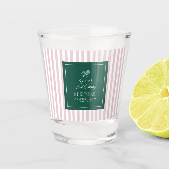 Green pink Tennis Bachelorette elegant modern Schnapsglas (Vorderseite)