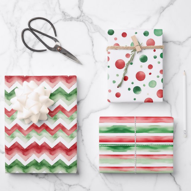 Green Red Merry Christmas Stripes Dots Geschenkpapier Set (Vorderseite)