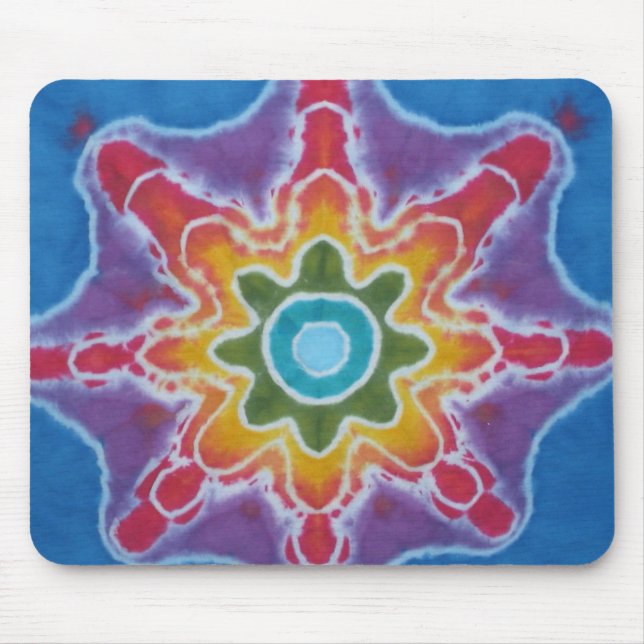 Green & Red Star Blue Background Gefärbte Krawatte Mousepad (Vorne)