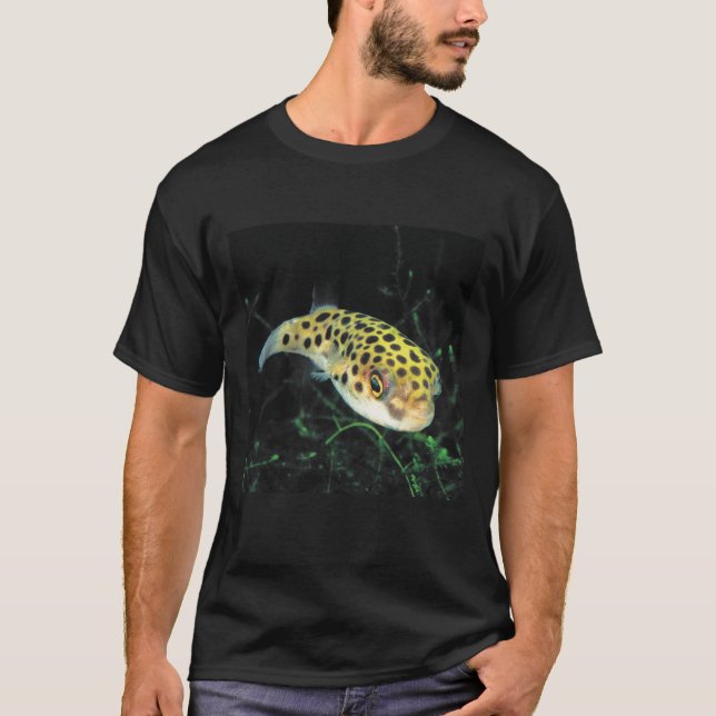 Green spotted puffer T-Shirt (Vorderseite)