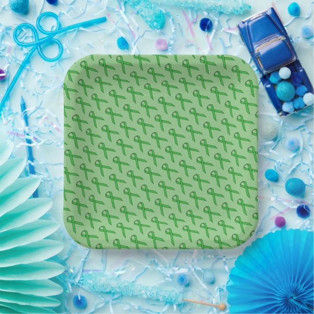 Green Standard Ribbon von Kenneth Yoncich Pappteller (Party)