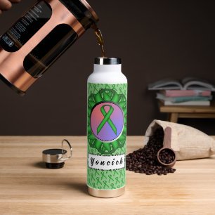 Green Standard Ribbon von Kenneth Yoncich Trinkflasche