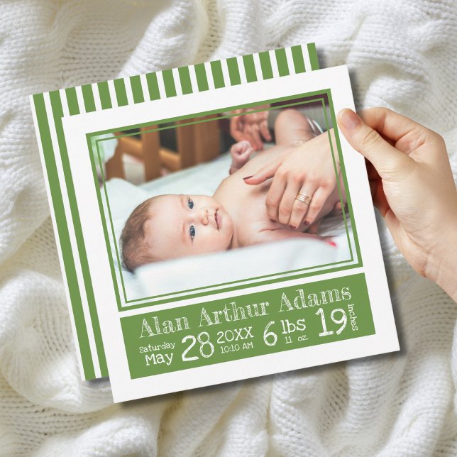 Green Stripes Baby Foto Geburtsstunde Ankündigung (Von Creator hochgeladen)
