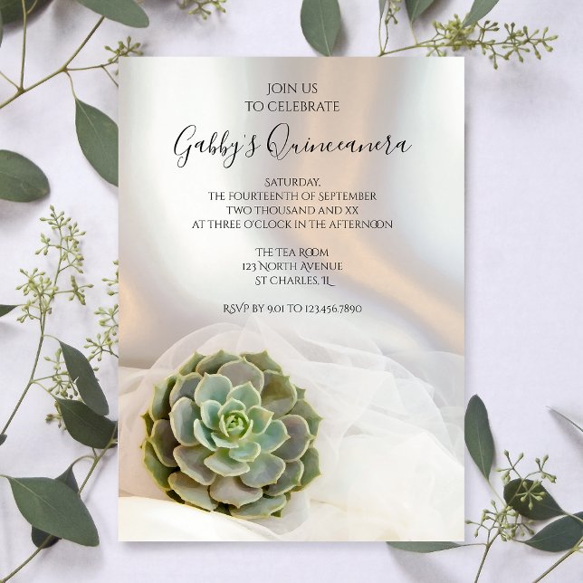 Green Succulator auf White Quinceanera Party Einladung (Von Creator hochgeladen)