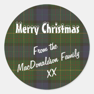 Green tartan kariert Frohe Weihnachten Runder Aufkleber