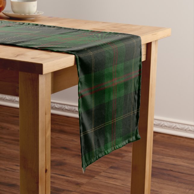 Green Tartan Kariert schottisches Muster Kurzer Tischläufer (Beispiel)