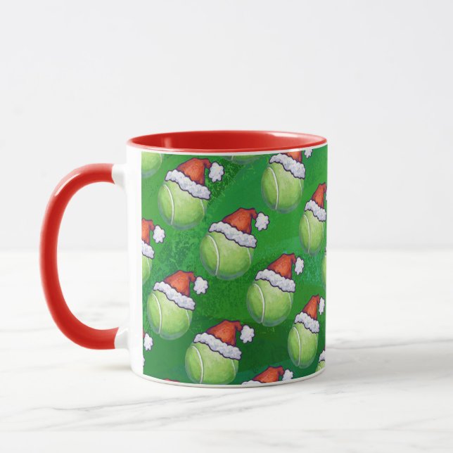 Green Tennis Ball in Weihnachtsmannmütze Muster Tasse (Links)