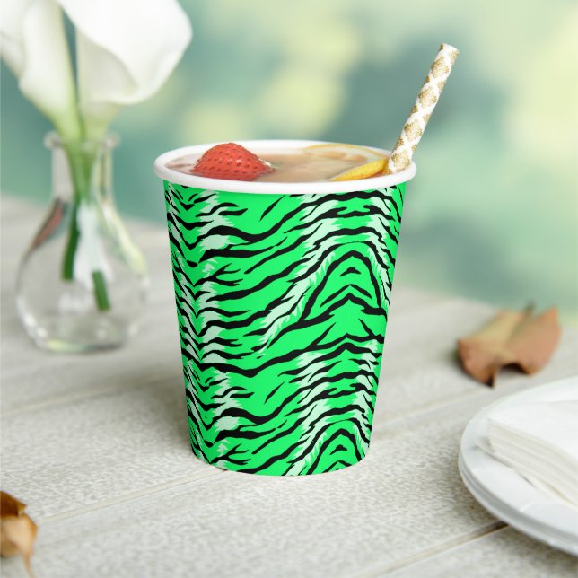 Green Tiger Animal Skin Pattern Design  Pappbecher (In Situ)