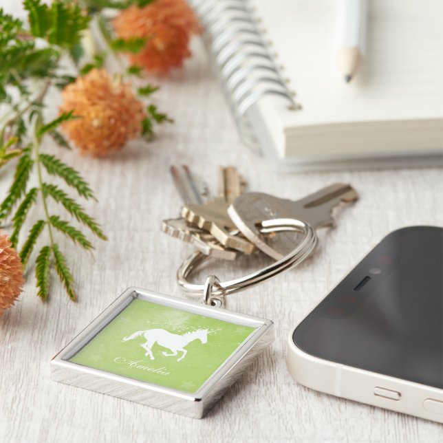 Green Unicorn Personalisierter Schlüsselanhänger (Seite)