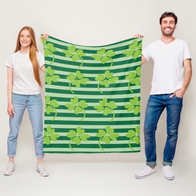 Green Vierblättriges Kleeblatt Kleeblatt St Patric Fleecedecke (Beispiel)