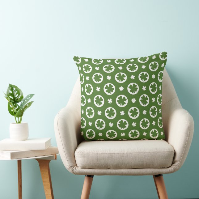 Green Vierblättriges Kleeblatt Pattern Kissen (Stuhl )