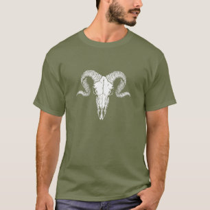 Green Wardrobe Essential - Versatile Basic T - Shi T-Shirt