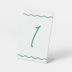Green Wavy Retro Wedding Tischnummer Sockelschild