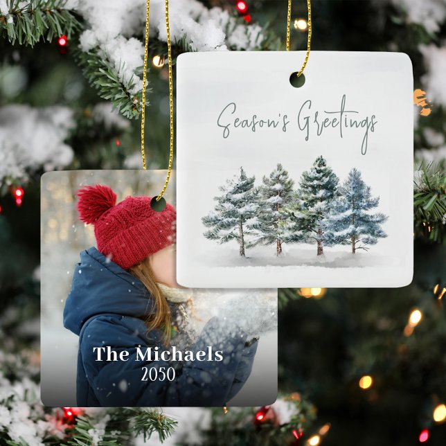 Green Winter Pine Trees Foto Personalisiert Keramikornament (With script lettering and personalized with your name and year.)