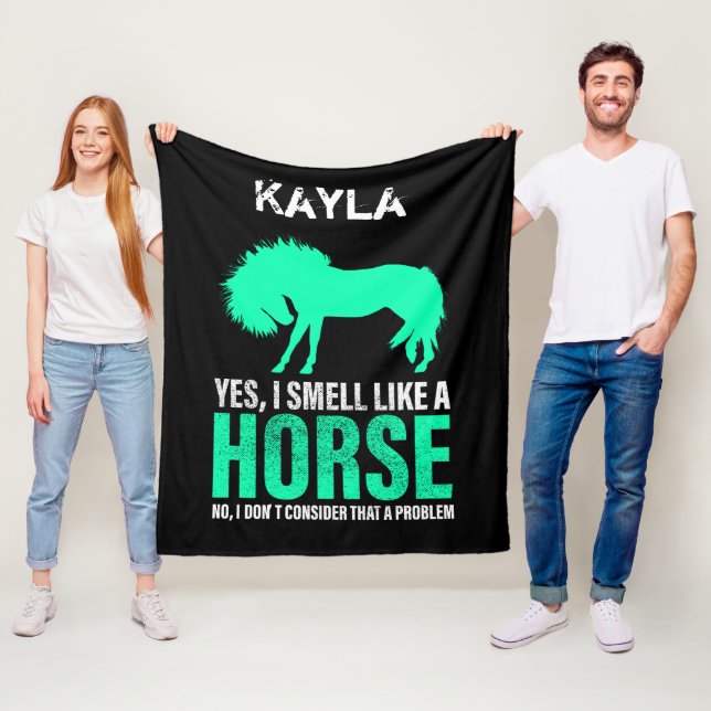 Green Yes I Smell Like A Horse Personalized Fleecedecke (Beispiel)