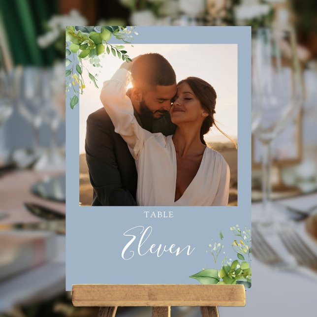 Greenery Floral Foto Dusty Blue Tischnummer (Greenery Floral Photo Dusty Blue Table Number)