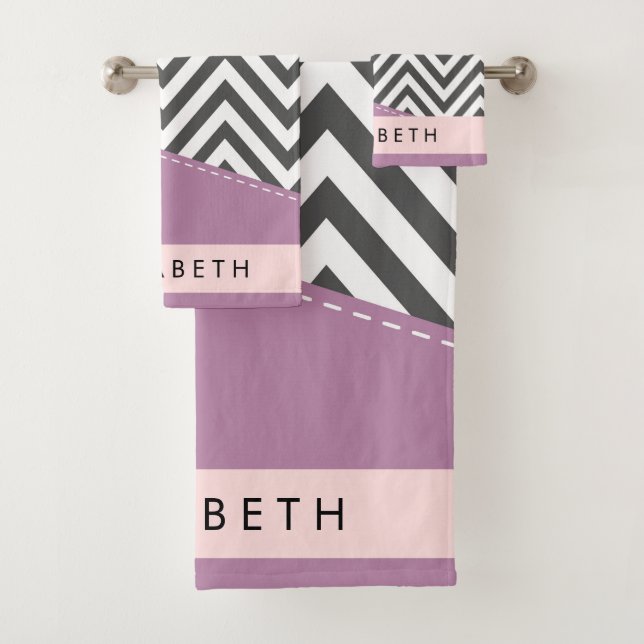 Grey Zigzag, Grey Chevron, Purple, Votre Nom (En situation)