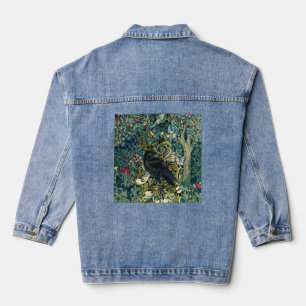 GRIECHENLAND, WALDTIERE, IN GRÜNEN BLUMEN RAVEN JEANSJACKE