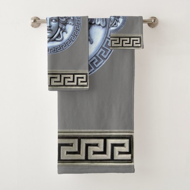 Griechische Wiederbelebung Silver / Graue Medusa Badhandtuch Set (Insitu)