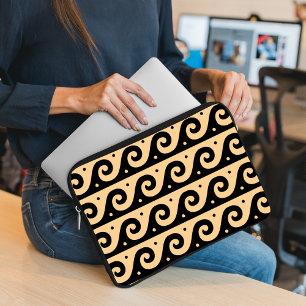 Griechischer Fret, Mittelmeer-Wellenmuster, braun Laptopschutzhülle