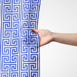 Griechischer Meander Key Square H Pattern Blau Schal<br><div class="desc">Elegantes,  stilvolles und raffiniertes griechisches Muster in Blau und Weiß. Moderne und trendige Geschenke,  perfekt für den mediterranen Liebhaber in Ihrem Leben.</div>