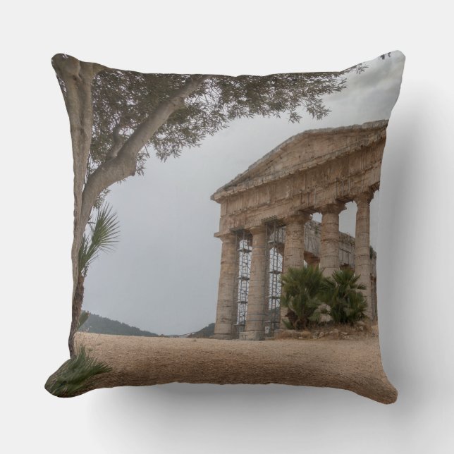 Griechischer Tempel bei Segesta, Sizilien Kissen (Vorderseite)