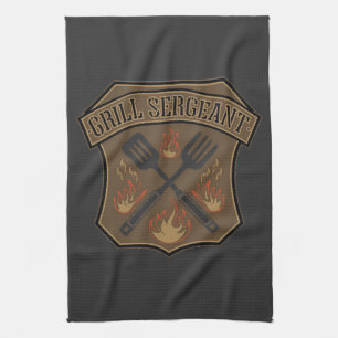 Grill Sergeant Abzeichen Design mit Spatel und Gab Geschirrtuch