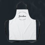 Grillmeister Personalisiertes Jahr Schürze<br><div class="desc">Inspirier die Grill Masters in deinem Leben mit unserer personalisierten Grill Master Etablished Year Name Schürze. Diese moderne und einzigartige Schürze ist das ideale Geschenk für talentierte Koch, die stolz auf ihre Grillfähigkeiten sind. Passen Sie diese Schürze mit dem Namen des Grillmeisters und dem Jahr ihrer Grillreise an. Die schwarze...</div>